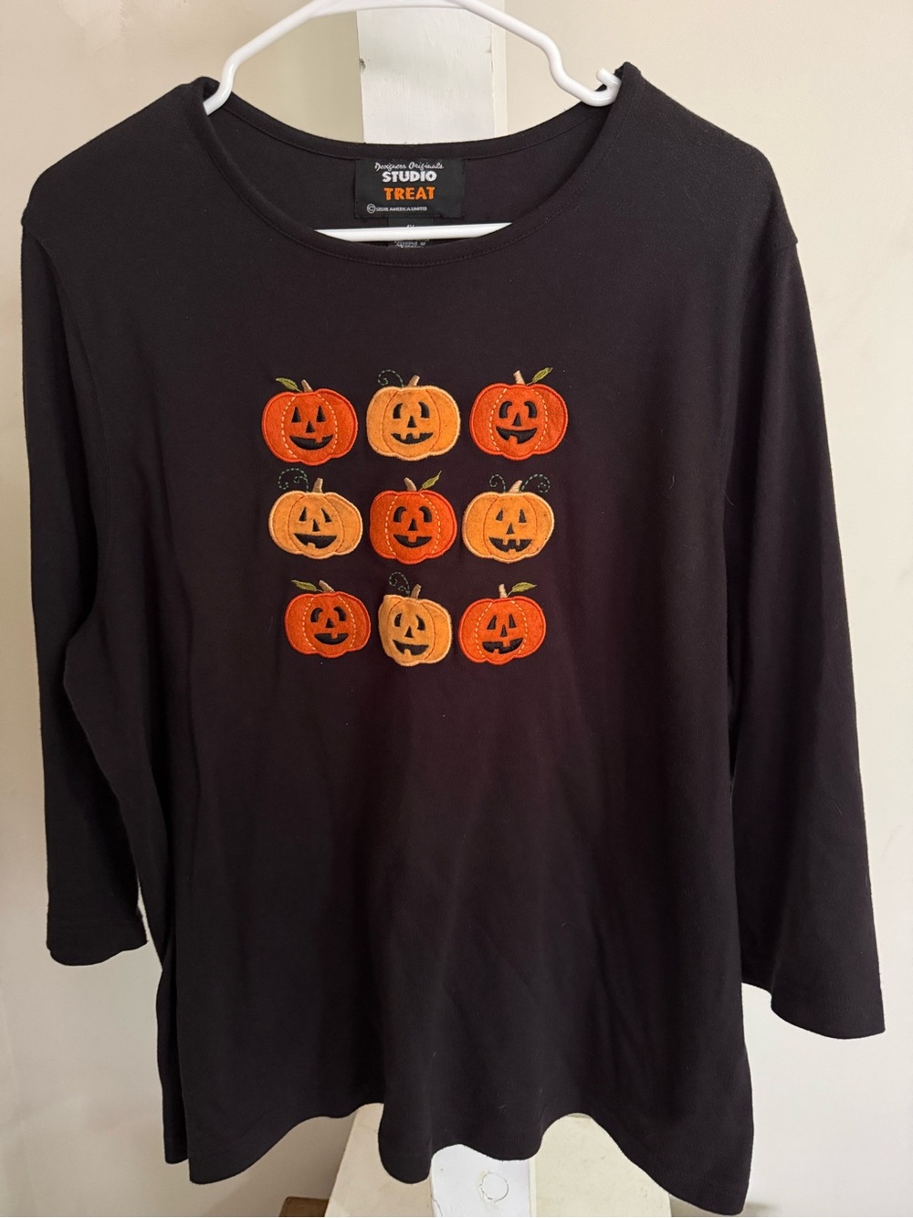 Designer Studios Halloween Shirt - Picture 2 of 9
